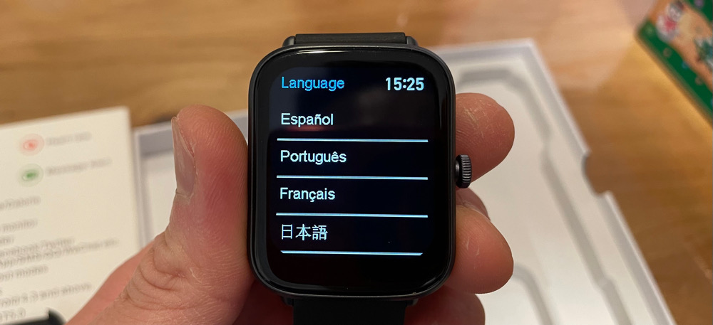海外通販アプリWishで買った中国製偽物アップルウォッチSENBONO L20の言語設定画面